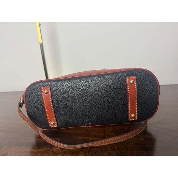 Dooney & Bourke Pebble Grain Zip Zip Satchel EUC - Picture 6 of 16